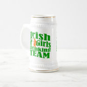 Irisches Mädchen-Trinkteam Bierglas (Vorderseite Links)