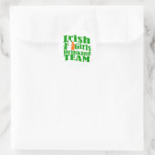 Irisches Mädchen-Trinkteam Runder Aufkleber (Tasche)