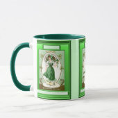 Irisches Mädchen, welches das Grün trägt Tasse (Links)