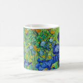 Irises von Vincent Van Gogh Kaffeetasse (Mittel)