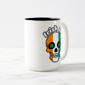 Irish AF, Happy St. Paddy's Day, Irish Flag Skull Zweifarbige Tasse (VorderseiteRechts)