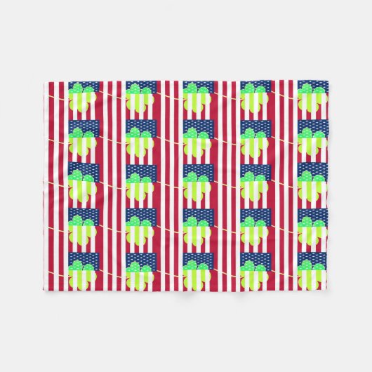 Irish American Flag Kleeblatt Clover St. Patrick Fleecedecke (Vorderseite (Horizontal))
