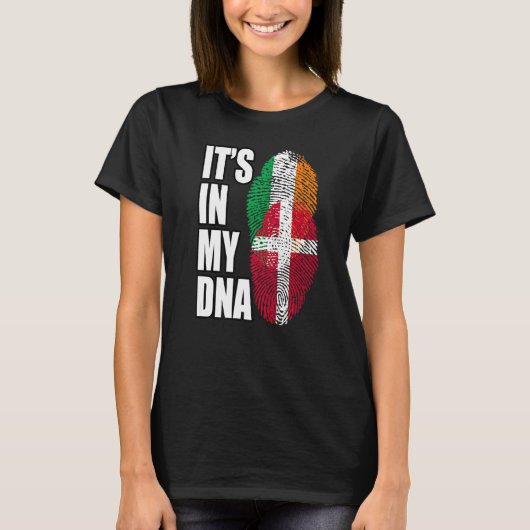 Irish And Danish DNA Flag Heritage T-Shirt (Vorderseite)