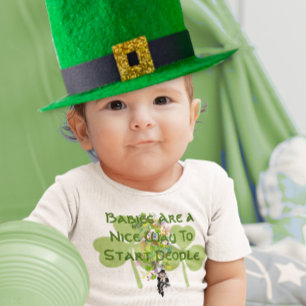 Irish Baby Babys sind eine schöne Art, Leute zu st Strampler