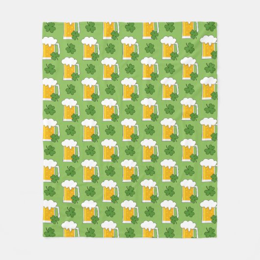 Irish Beer Tasse mit Kleeblatt Clover Pattern Fleecedecke (Vorderseite)