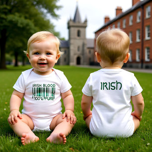 💚 Irish Blood, benutzerdefinierter Text auf der R Baby Strampler