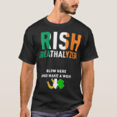 Irish Breathalyzer Blow Here St. Patrick's Day Dri T-Shirt (Vorderseite)