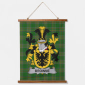 Irish Browne Coat of Arms Family Crest Wandteppich Mit Holzrahmen (Vorderseite)
