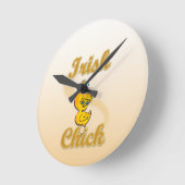 Irish Chick Runde Wanduhr (Winkel)