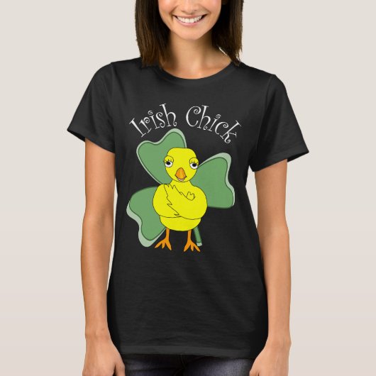 Irish Chick Text Kleeblatt T-Shirt (Vorderseite)
