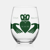 Irish Claddagh Ring Simple Graphic Green Weinglas Ohne Stiel (Vorderseite)