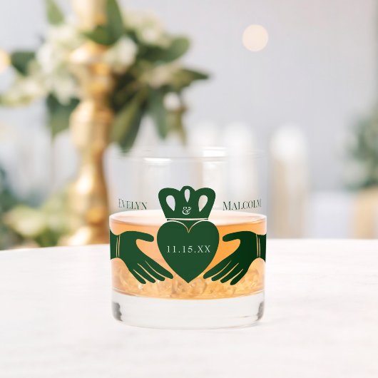 Irish Claddagh Ring Simple Graphic Green Whiskyglas (Insitu (Hochzeit))