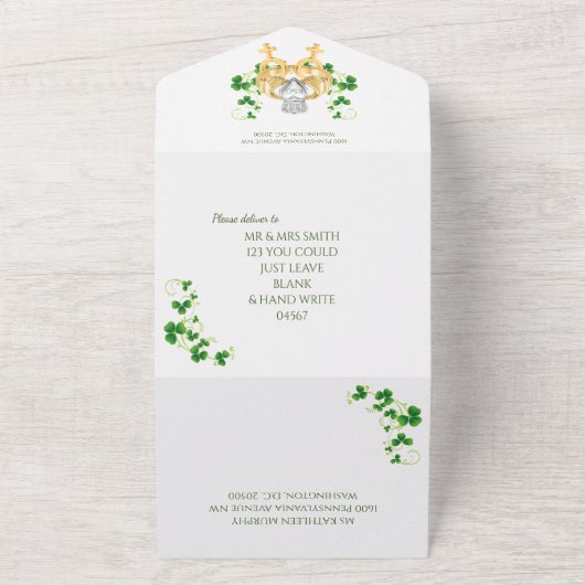 Irish Claddagh Ring und Kleeblätter All In One Einladung (Außenbereich)