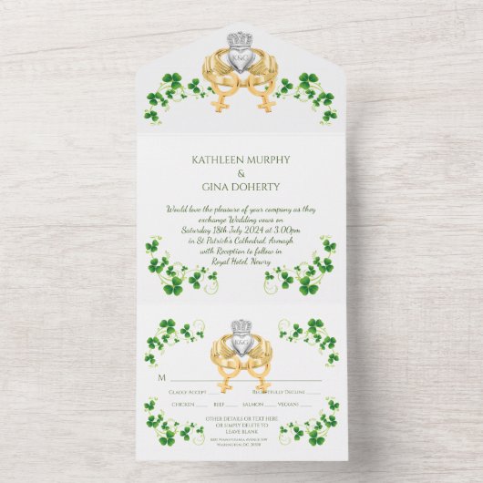 Irish Claddagh Ring und Kleeblätter All In One Einladung (Innen Boden)