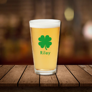 Irish Clover Personalisiert Monogram Name Beer Glas