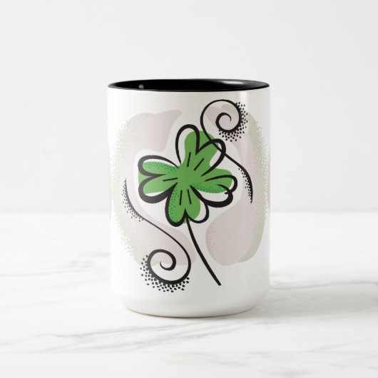 Irish Clover Zweifarbige Tasse (Mittel)