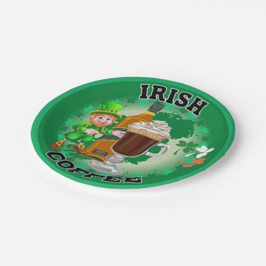 Irish Coffee - Ein Elixier. Pappteller (Schrägansicht)