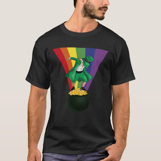 Irish Dabbing Leprechaun on Pot of Treasure Coins  T-Shirt (Vorderseite)
