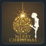 Irish Dance Hard Shoe Golden Christmas Quadratischer Aufkleber<br><div class="desc">Dieses irische Tanz Frohe Weihnachtsaufkleber Design bietet eine Silhouette Irish Dancer tanzen Hartschuh darstellend einen Zeh Stand mit einem goldenen Urlaubssornament. -</div>