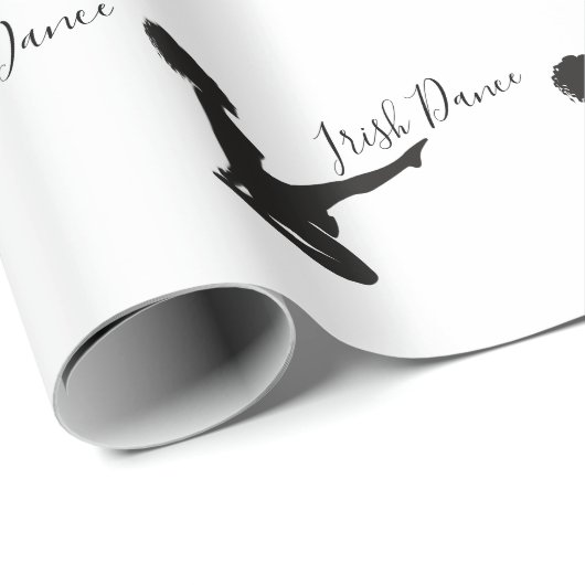 Irish Dancer Soft Shoe Black and White Dance Geschenkpapier (Rolleneckpunkt)