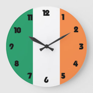 Irish Flag Black Fat Numbers wccn Große Wanduhr