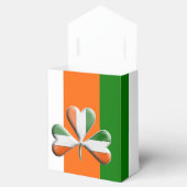 Irish Flag Colored Kleeblatt Geschenkschachtel (Geöffnet)