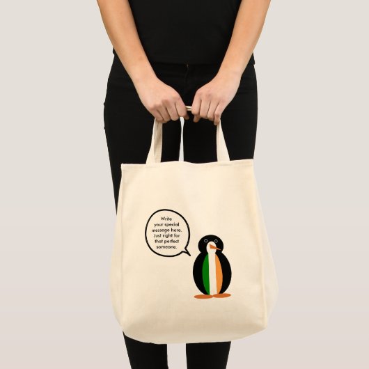 Irish Flag Talking Ms. Penguin Tragetasche (Vorderseite (Produkt))