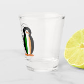 Irish Flag Vortrag von Frau Penguin Personalisiert Schnapsglas (Rechts)