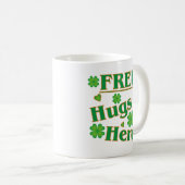 Irish Free Hugs Here! Happy Green Clovers Kaffeetasse (VorderseiteRechts)