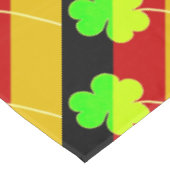 Irish German Flag Kleeblatt Clover St Patrick Fun Tischdecke (Schrägansicht)