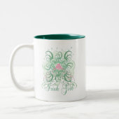 Irish Girl 2 Zweifarbige Tasse (Links)