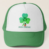 Irish Gnome Monogram Kleeblatt St Patricks Truckerkappe (Vorderseite)