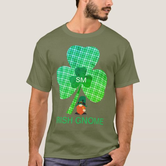 Irish Gnome Monogram Kleeblatt St Patricks Unisex T-Shirt (Vorderseite)