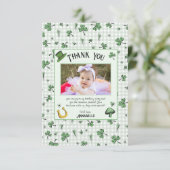 Irish Green Clovers and Hearts Kindergeburtstag Dankeskarte (Stehend Vorderseite)