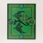 Irish Green Dragon Celtic Puzzle (Vertikal)