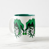 Irish Jester Skull Zweifarbige Tasse (Vorderseite Links)
