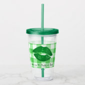 Irish Kiss zum Green Gingham St. Paddy's Day Acryltrinkbecher (Vorderseite)