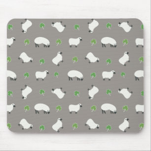 Irish Kleeblatt and Sheep Pattern Mousepad