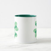 Irish Kleeblatt Closed Green Karos Name Monogram Tasse (Zentrum)