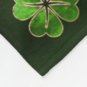 Irish Kleeblatt Vierblatt Klee Malachit und Gold Fleecedecke (Ecke)