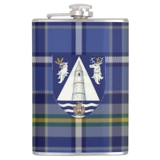 Irish Landkreis Waterford Tartan & Wappen Flachmann (Vorderseite)