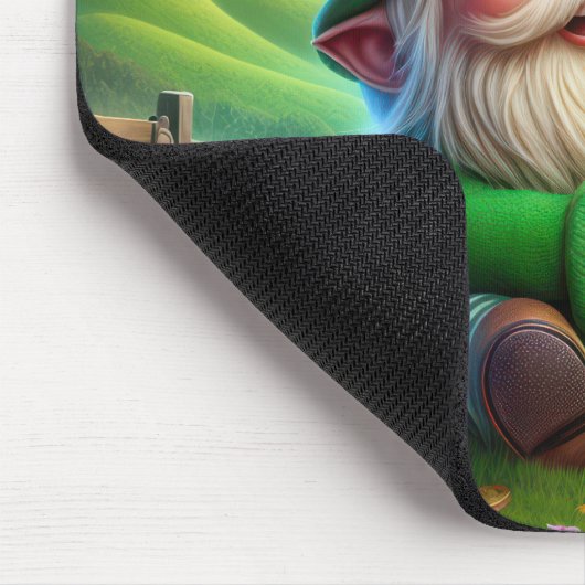 Irish Leprechaun mit Goldmünzen Mousepad (Ecke)