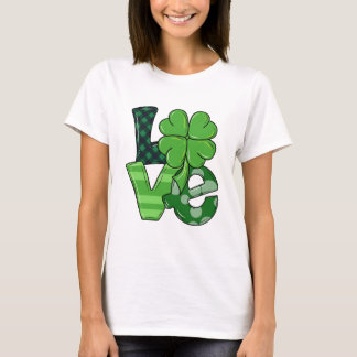 Irish Liebe St. Patrick's Day Kleeblatt Green Kari T-Shirt