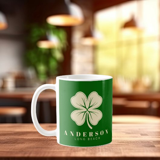 Irish Lucky Vierblättriges Kleeblatt mit dem Namen Kaffeetasse