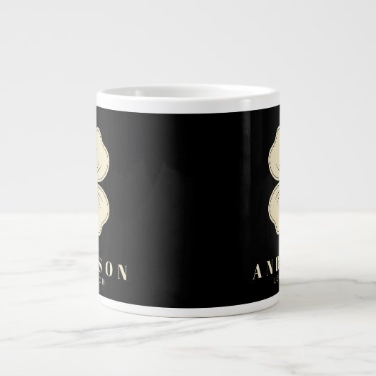 Irish Lucky Vierblättriges Kleeblatt mit Name Blac Jumbo-Tasse (Vorderseite)