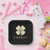 Irish Lucky Vierblättriges Kleeblatt mit Name Blac Pappteller (Party)