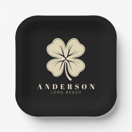 Irish Lucky Vierblättriges Kleeblatt mit Name Blac Pappteller (Vorderseite)