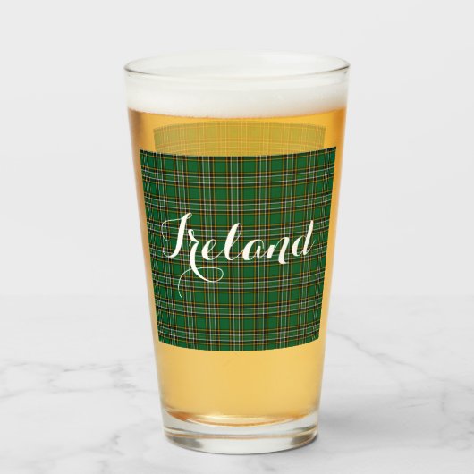 Irish National Tartan & Customizable Text Glas (Vorne (Gefüllt))