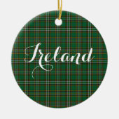 Irish National Tartan & Customizable Text Keramik Ornament (Vorne)