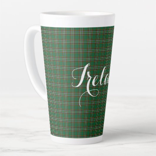 Irish National Tartan & Customizable Text Milchtasse (Linke Ecke)